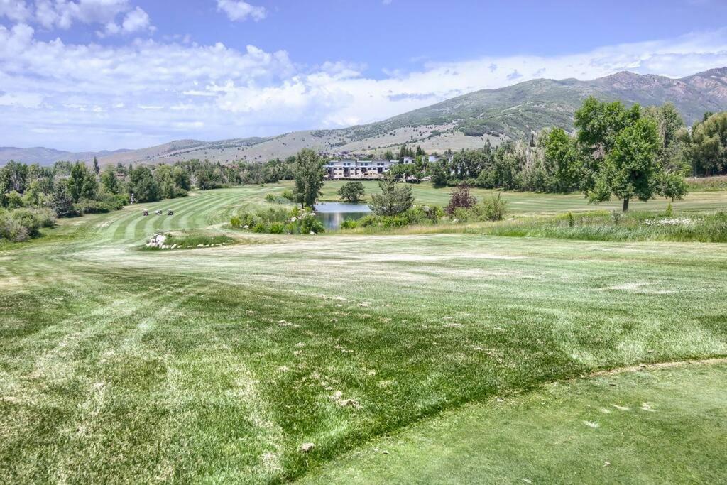 Wolf Creek Lodge Condo In Eden, Ut - Relaxing Mountain Retreat 外观 照片